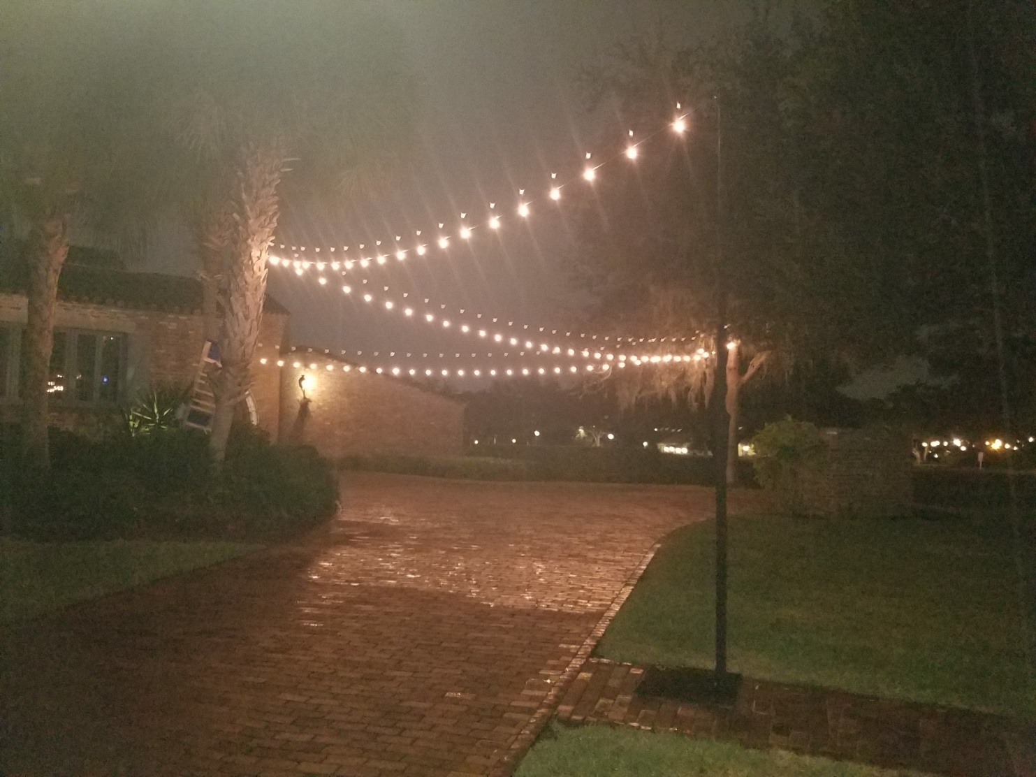 Driveway Market Light Design